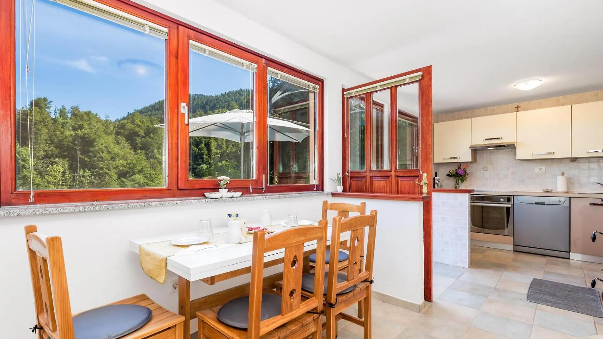 1 Bedroom Cozy Apartment In Lokve Croatia