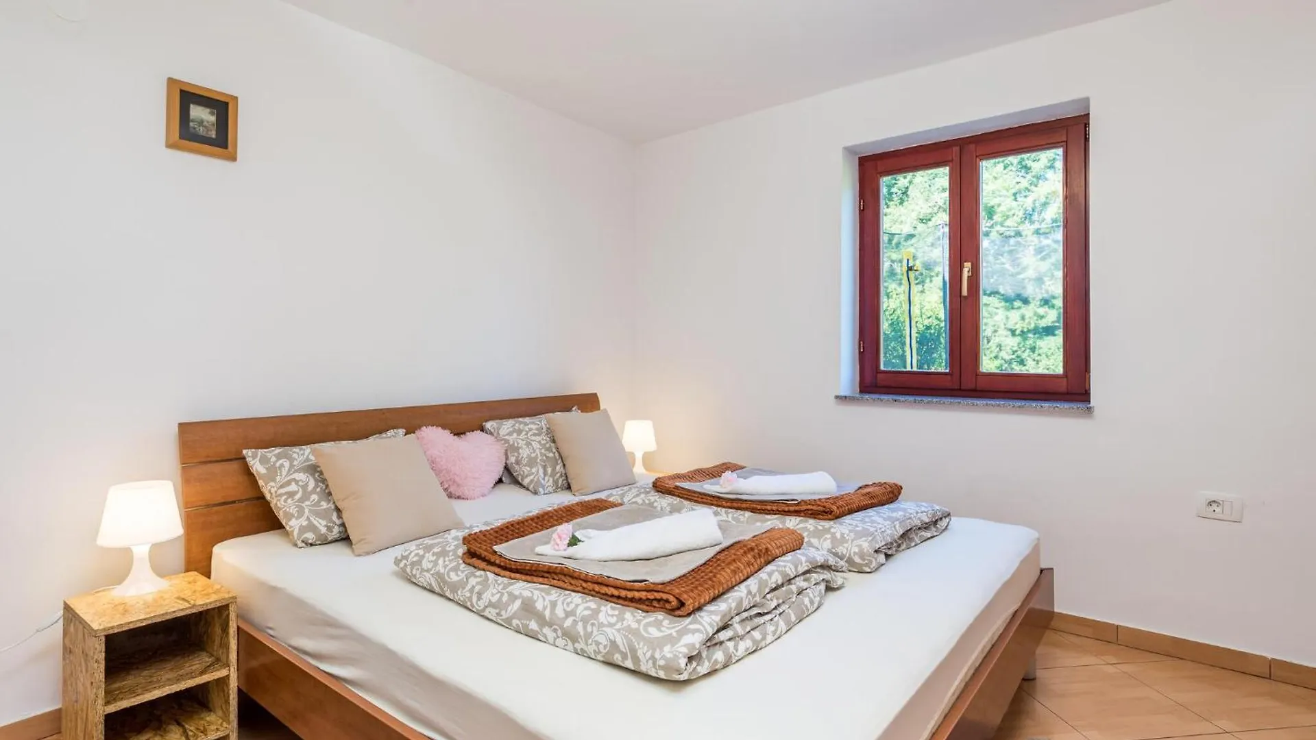 1 Bedroom Cozy Apartment In Lokve