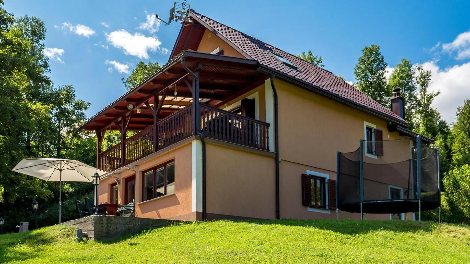 1 Bedroom Cozy Apartment In Lokve